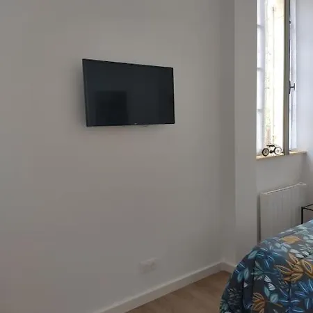 Appartement Avec Parking Prive Saumur Exterior foto